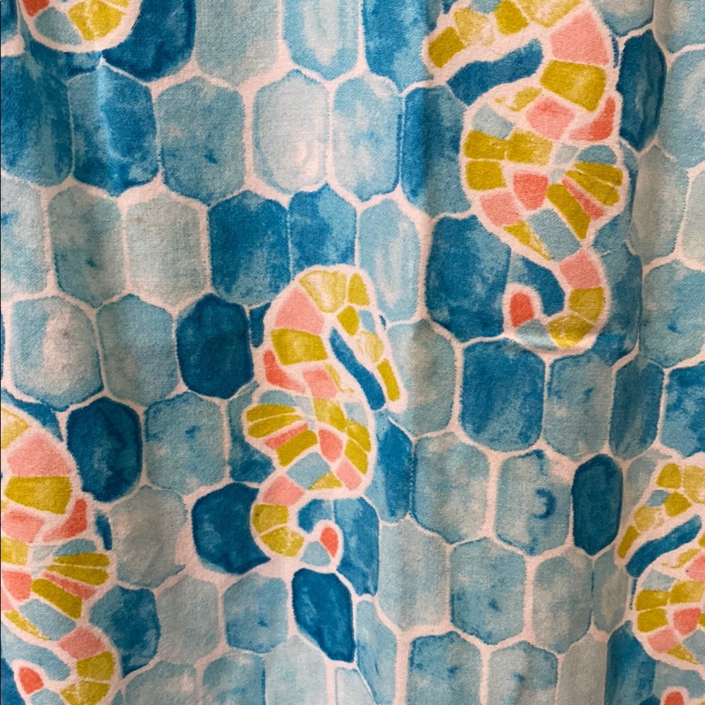 Seahorse Blue Blouse Crown & Ivy
